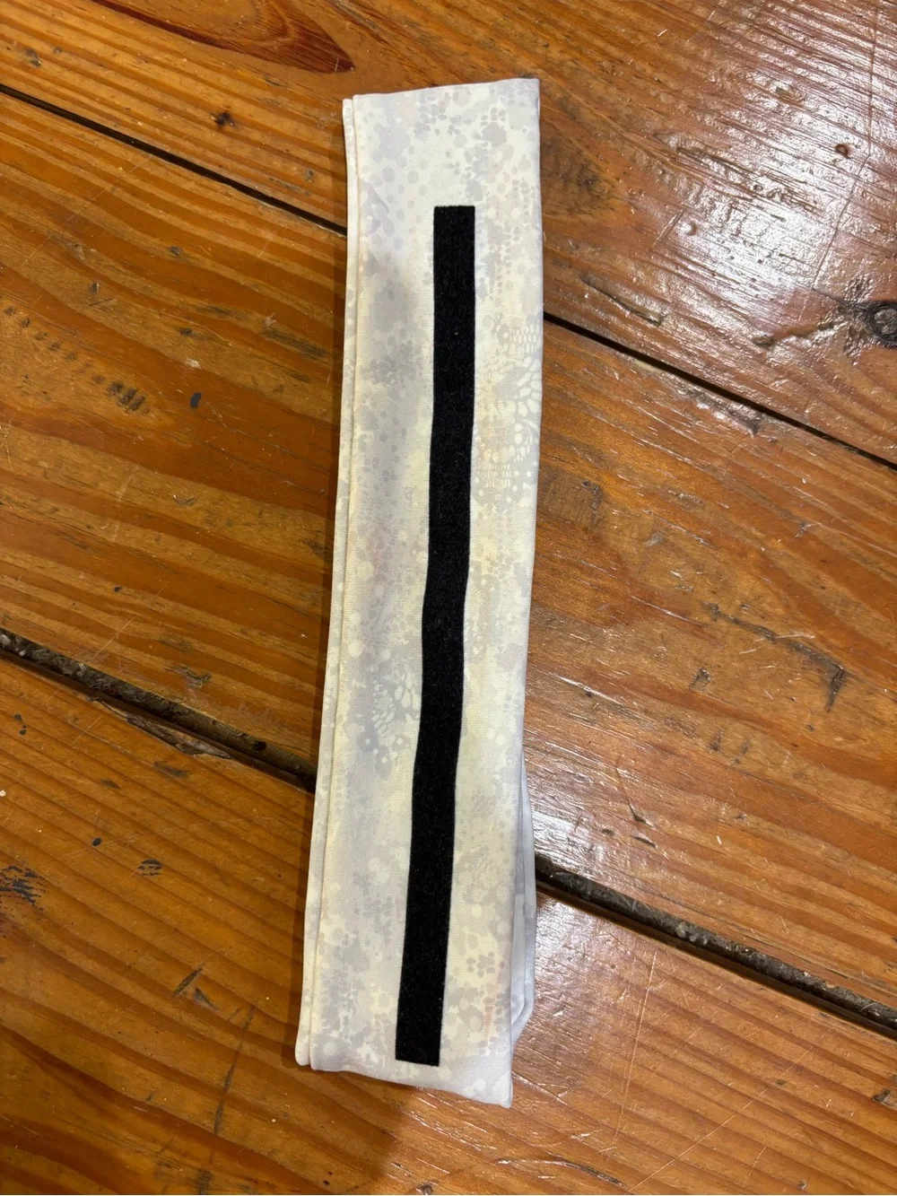 (678) LULULEMON HEADBAND